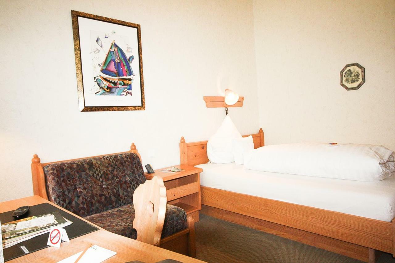 Landhotel Restaurant Gaertner 뮉케 외부 사진